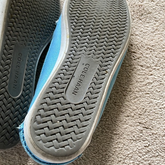 Cole Haan sip ons - Picture 4 of 4
